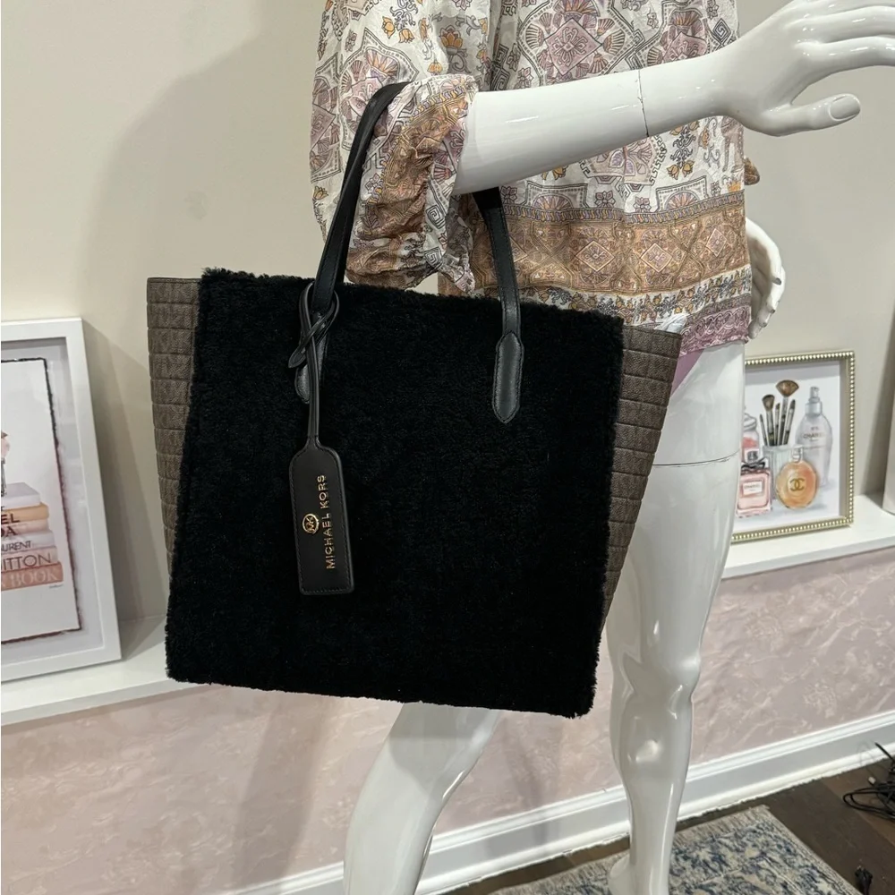 Michael Kors michael specifications fabric